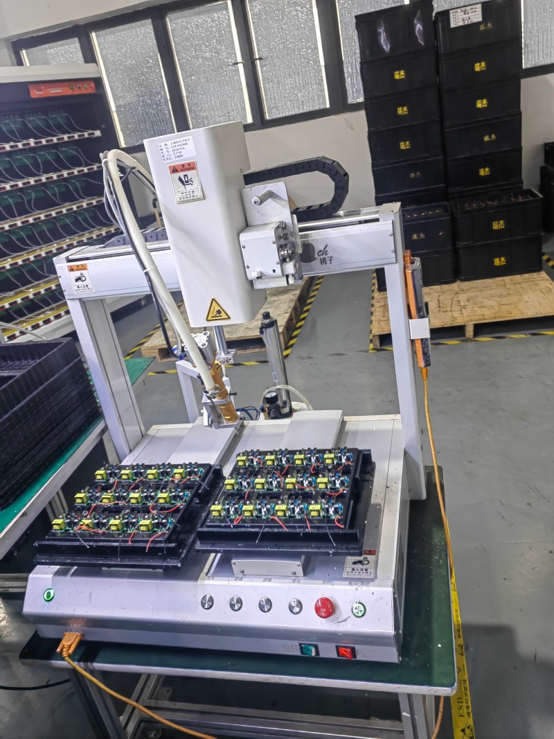 Automatic Detection Circuit